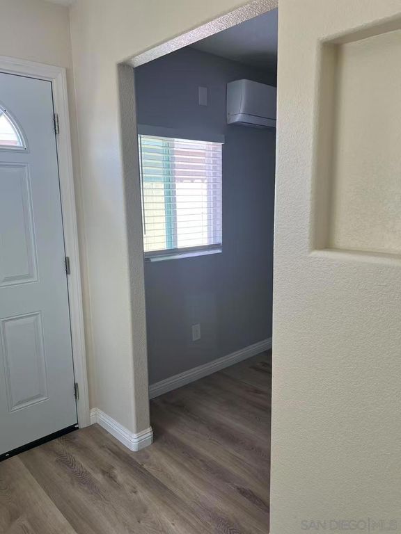 Image 7 of property listing at 6708 Barnhurst, San Diego, CA 92117