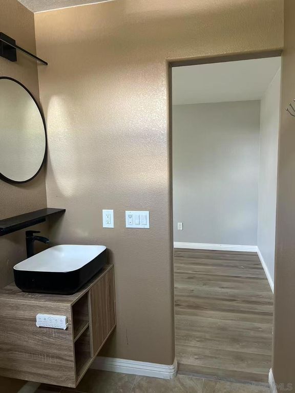 Image 9 of property listing at 6708 Barnhurst, San Diego, CA 92117