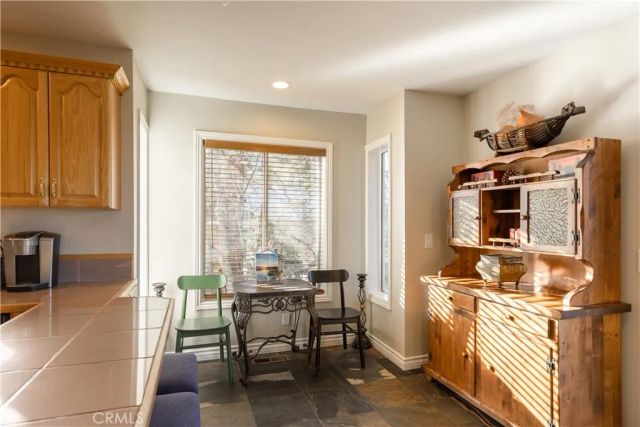 852 Cameron, Big Bear Lake, CA 92315