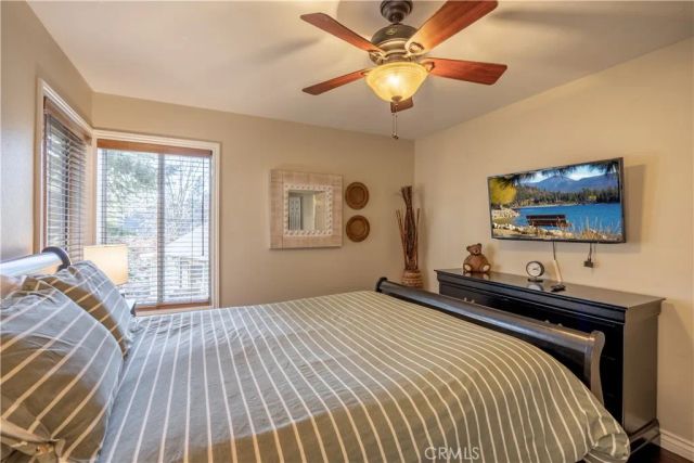 852 Cameron, Big Bear Lake, CA 92315