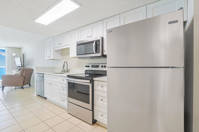 5700 N Ocean Blvd Unit 1007, North Myrtle Beach, SC 29582