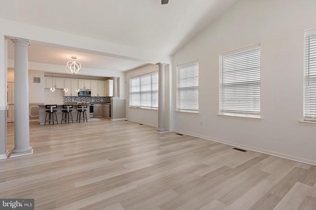 166 MERIDIAN BLVD, Bear, DE 19701