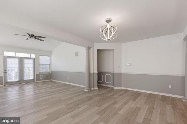 166 MERIDIAN BLVD, Bear, DE 19701