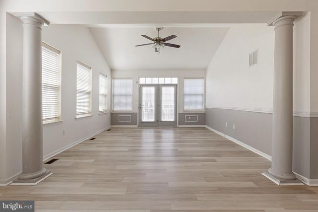 166 MERIDIAN BLVD, Bear, DE 19701