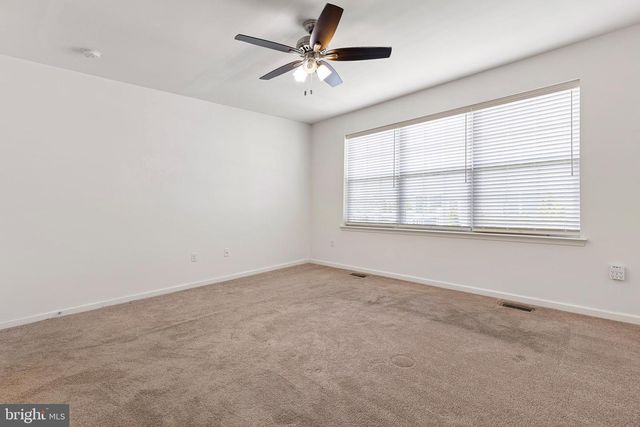 166 MERIDIAN BLVD, Bear, DE 19701