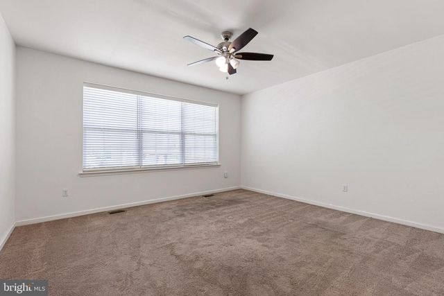 166 MERIDIAN BLVD, Bear, DE 19701