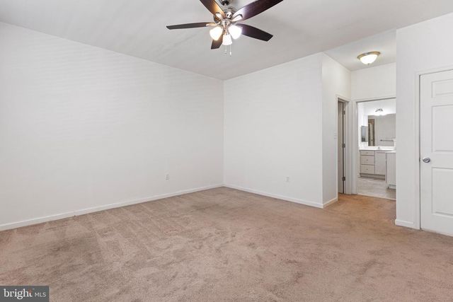 166 MERIDIAN BLVD, Bear, DE 19701