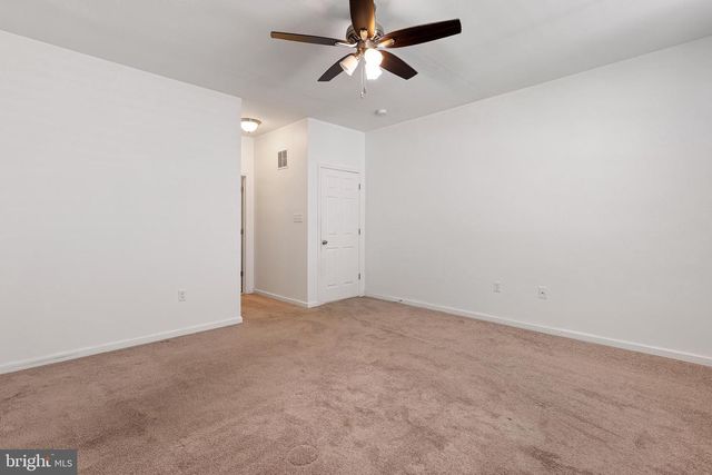 166 MERIDIAN BLVD, Bear, DE 19701