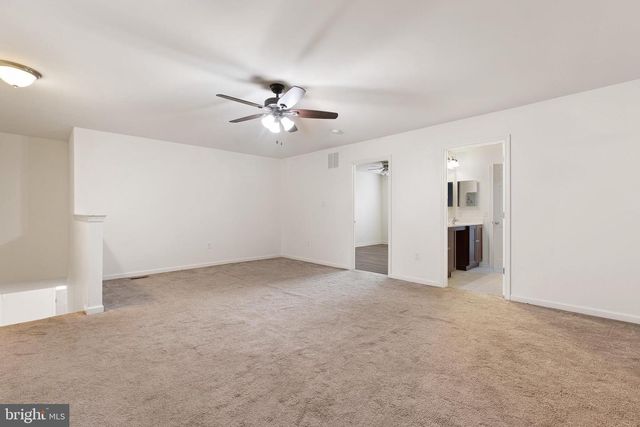 166 MERIDIAN BLVD, Bear, DE 19701