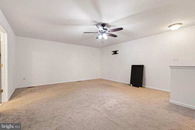 166 MERIDIAN BLVD, Bear, DE 19701