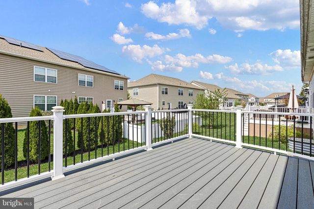 166 MERIDIAN BLVD, Bear, DE 19701