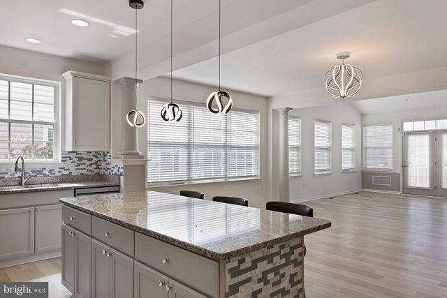 166 MERIDIAN BLVD, Bear, DE 19701