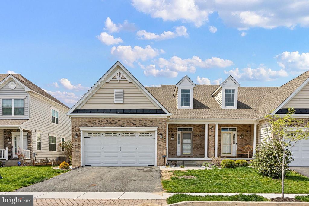 166 MERIDIAN BLVD, Bear, DE 19701