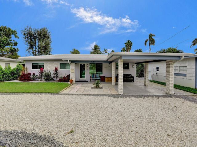 1580 NE 34th Street, Oakland Park, FL 33334