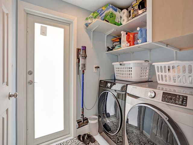 1580 NE 34th Street, Oakland Park, FL 33334