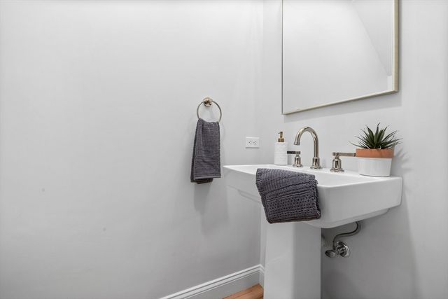 200 Fayette 200, Watertown, MA 02472
