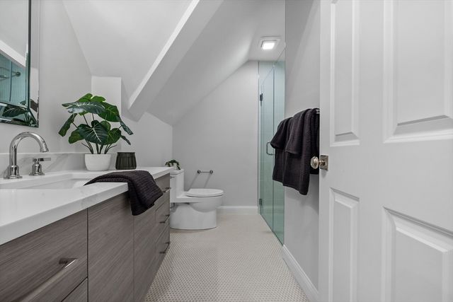 200 Fayette 200, Watertown, MA 02472