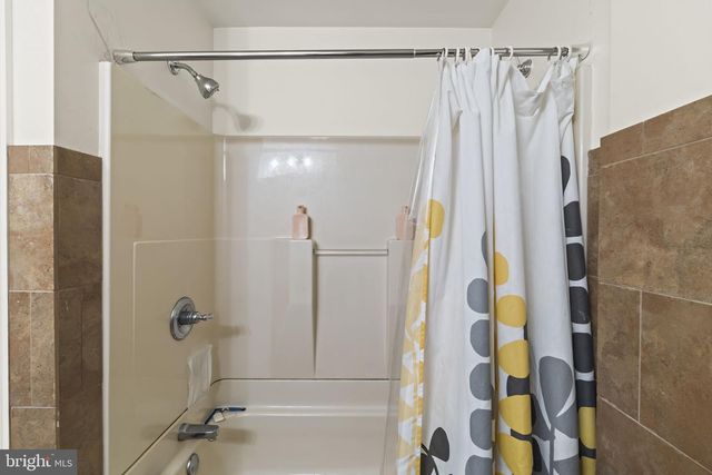 1524 S ISEMINGER ST, Philadelphia, PA 19147