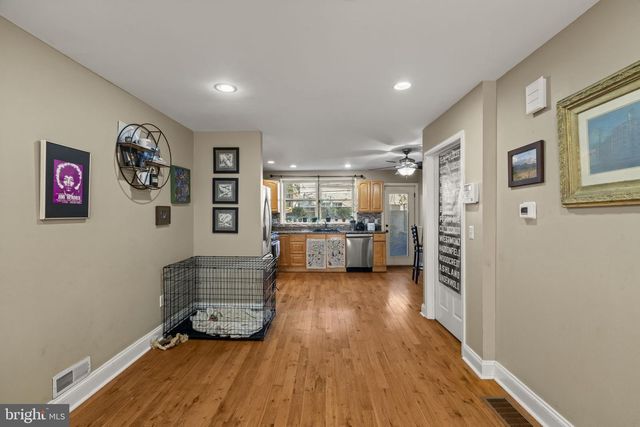 1524 S ISEMINGER ST, Philadelphia, PA 19147