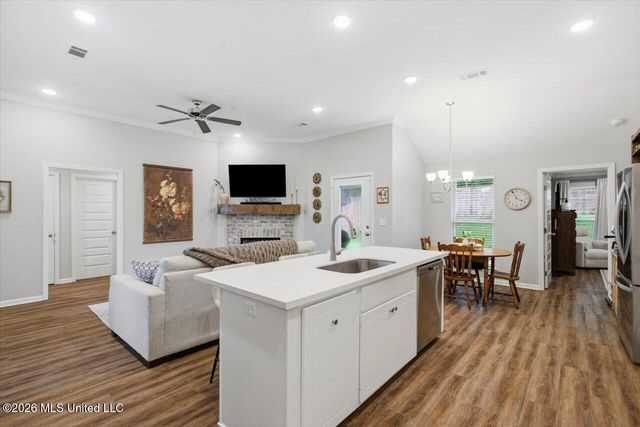 2059 Pebble Creek Drive, Brandon, MS 39042