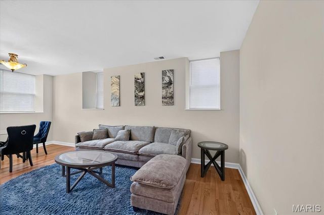 5630 Pershing Avenue 16, St Louis, MO 63112