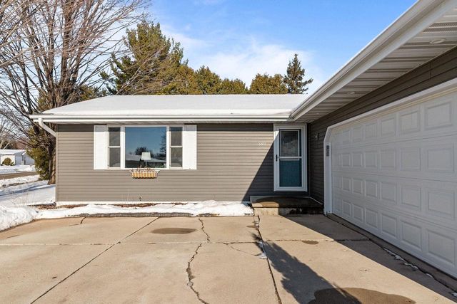 580 W HENRY STREET, Kaukauna, WI 54130