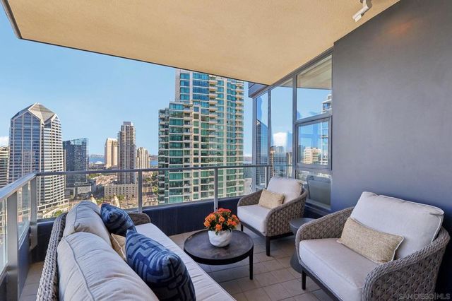 1325 Pacific Highway 2804, San Diego, CA 92101