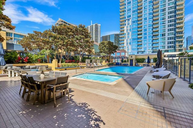 1325 Pacific Highway 2804, San Diego, CA 92101