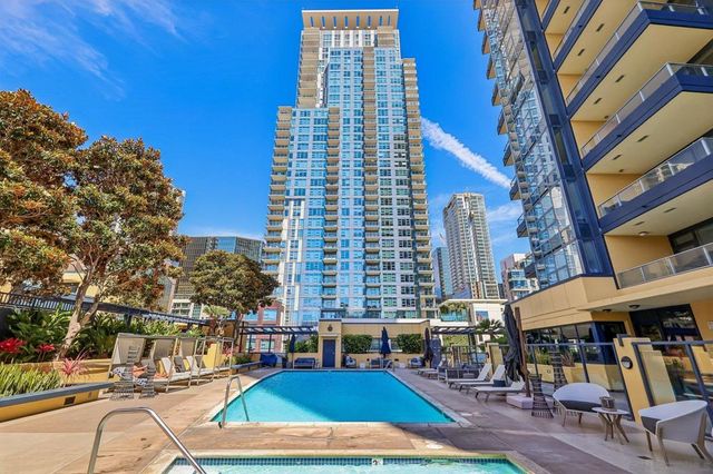 1325 Pacific Highway 2804, San Diego, CA 92101