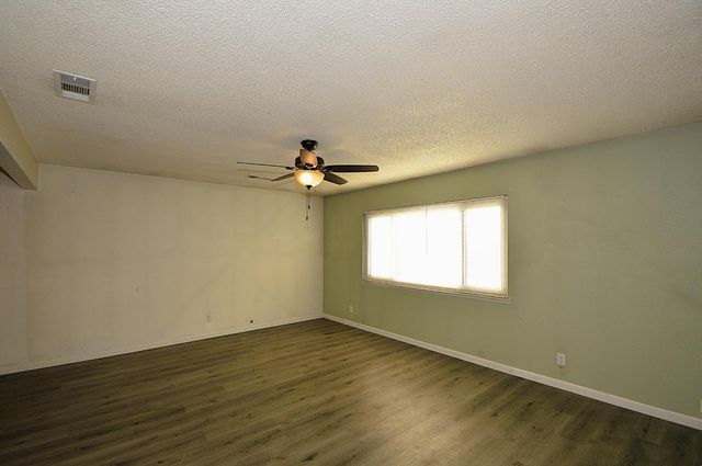 2515 N Channing Way, Fresno, CA 93705