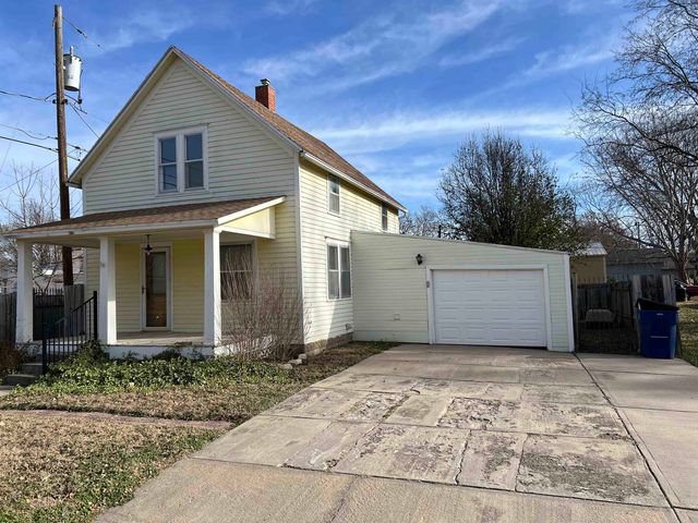 1112 N Poplar, Newton, KS 67114