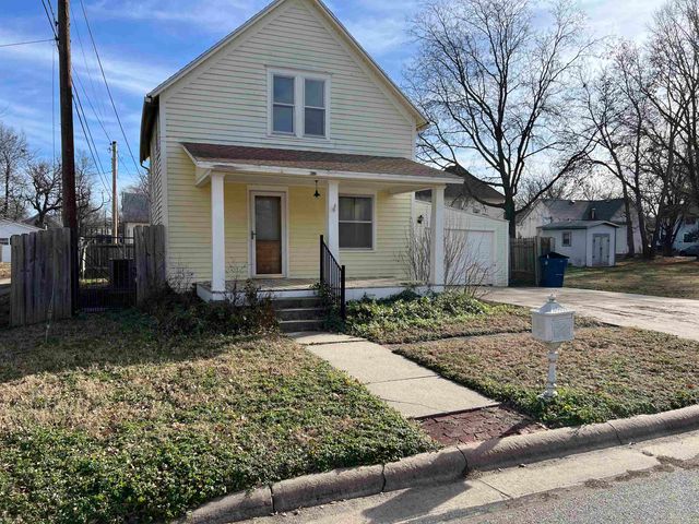 1112 N Poplar, Newton, KS 67114