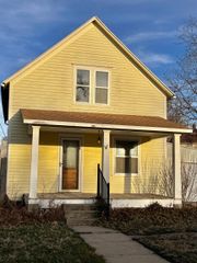 1112 N Poplar, Newton, KS 67114