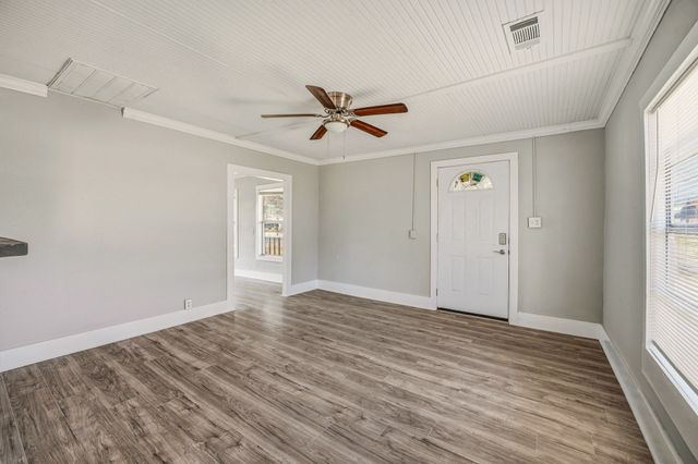 1250 W Groesbeck Street, Stephenville, TX 76401