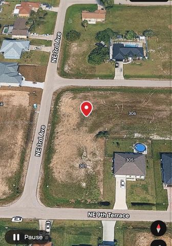 302 NE 10 ST, Cape Coral, FL 33909