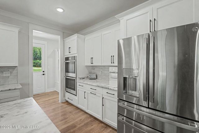 34 Fairview Trail, Byhalia, MS 38611