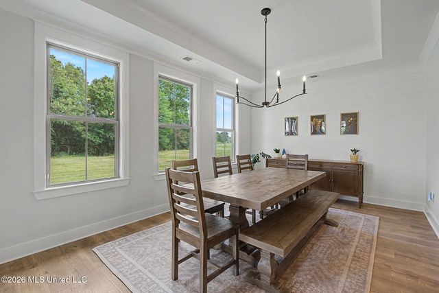 34 Fairview Trail, Byhalia, MS 38611