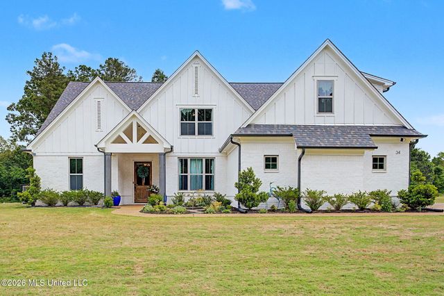 34 Fairview Trail, Byhalia, MS 38611