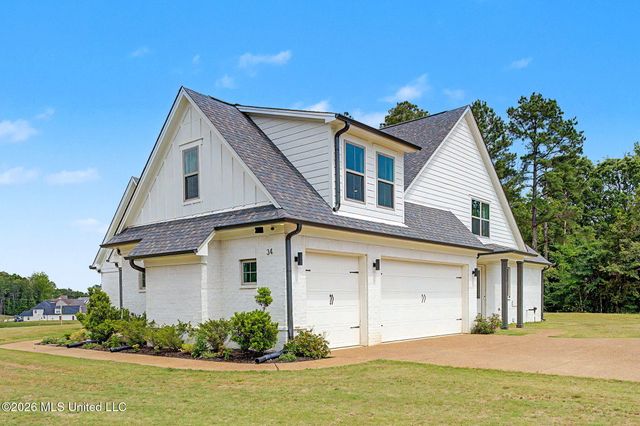 34 Fairview Trail, Byhalia, MS 38611