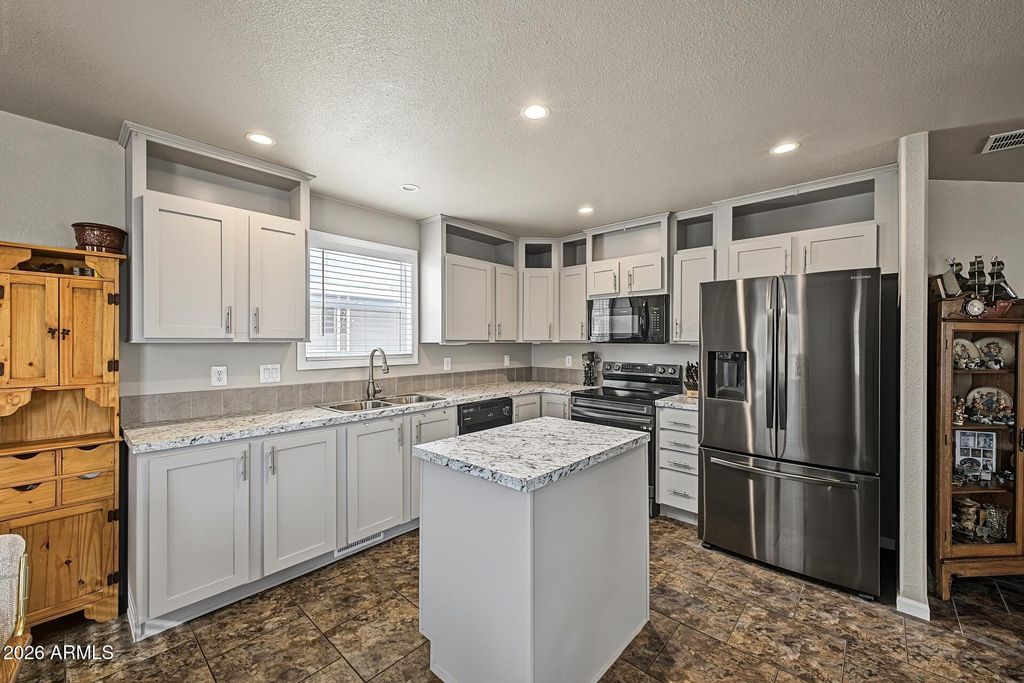 10960 N 67TH Avenue 217, Glendale, AZ 85304 — photo 3