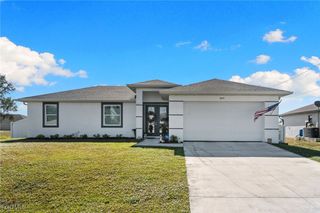 2617 42nd ST SW, Lehigh Acres, FL 33976