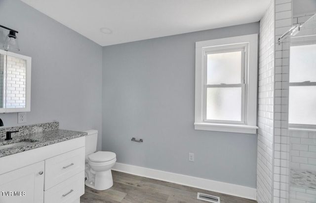 1246 East Center Street, Kingsport, TN 37660