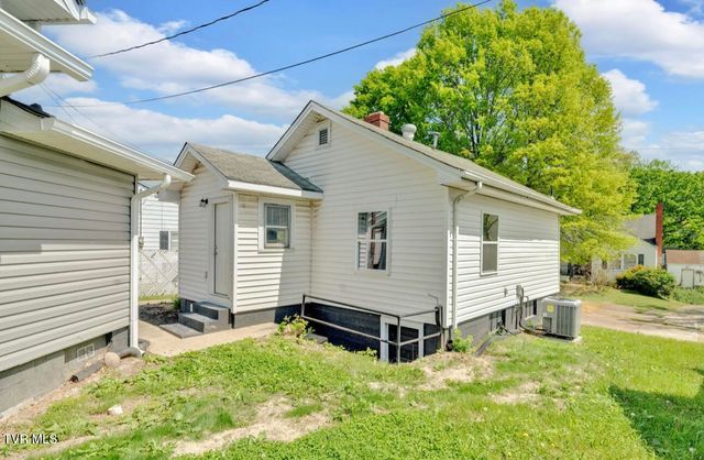 1246 East Center Street, Kingsport, TN 37660