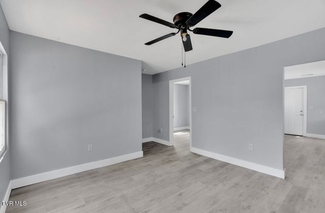 1246 East Center Street, Kingsport, TN 37660