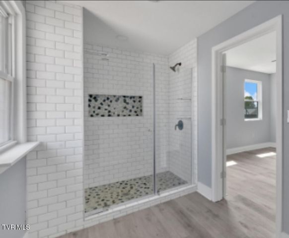 1246 East Center Street, Kingsport, TN 37660