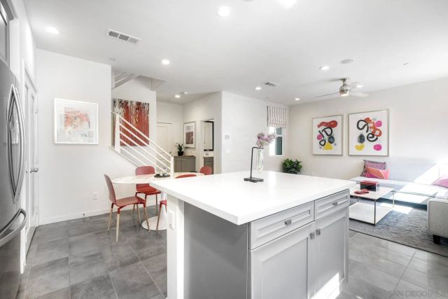 4131 Vela Way, Oceanside, CA 92057