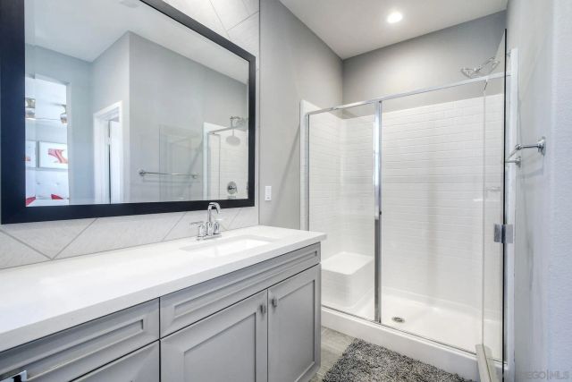 4131 Vela Way, Oceanside, CA 92057