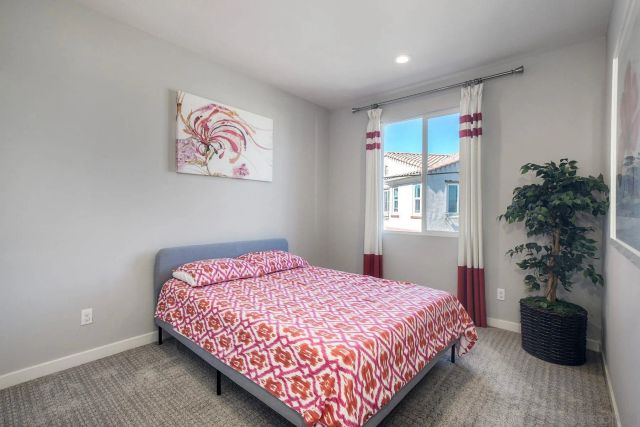 4131 Vela Way, Oceanside, CA 92057