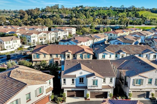 4131 Vela Way, Oceanside, CA 92057