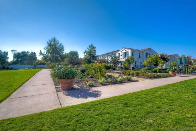 4131 Vela Way, Oceanside, CA 92057